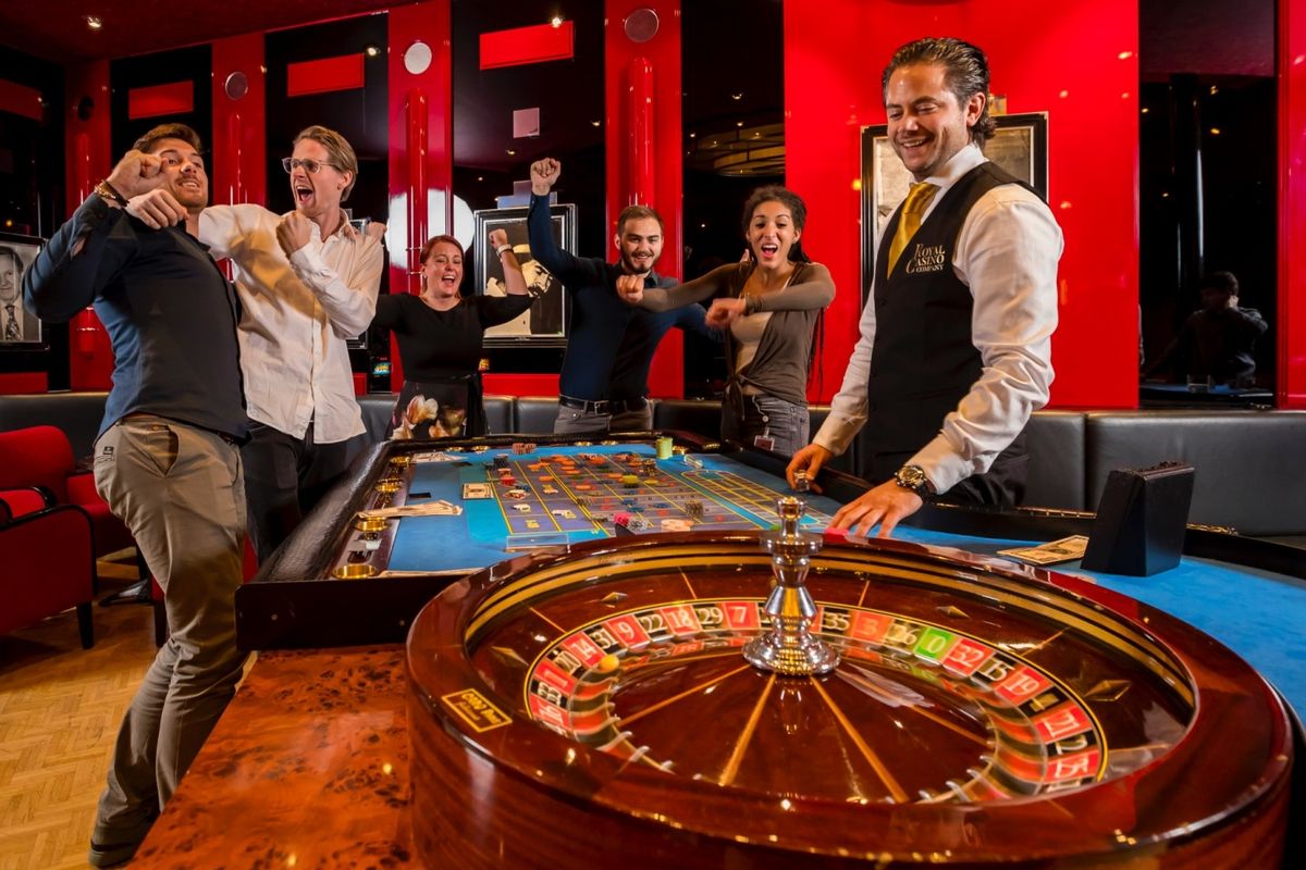 777 Royal Wheel Live Casino